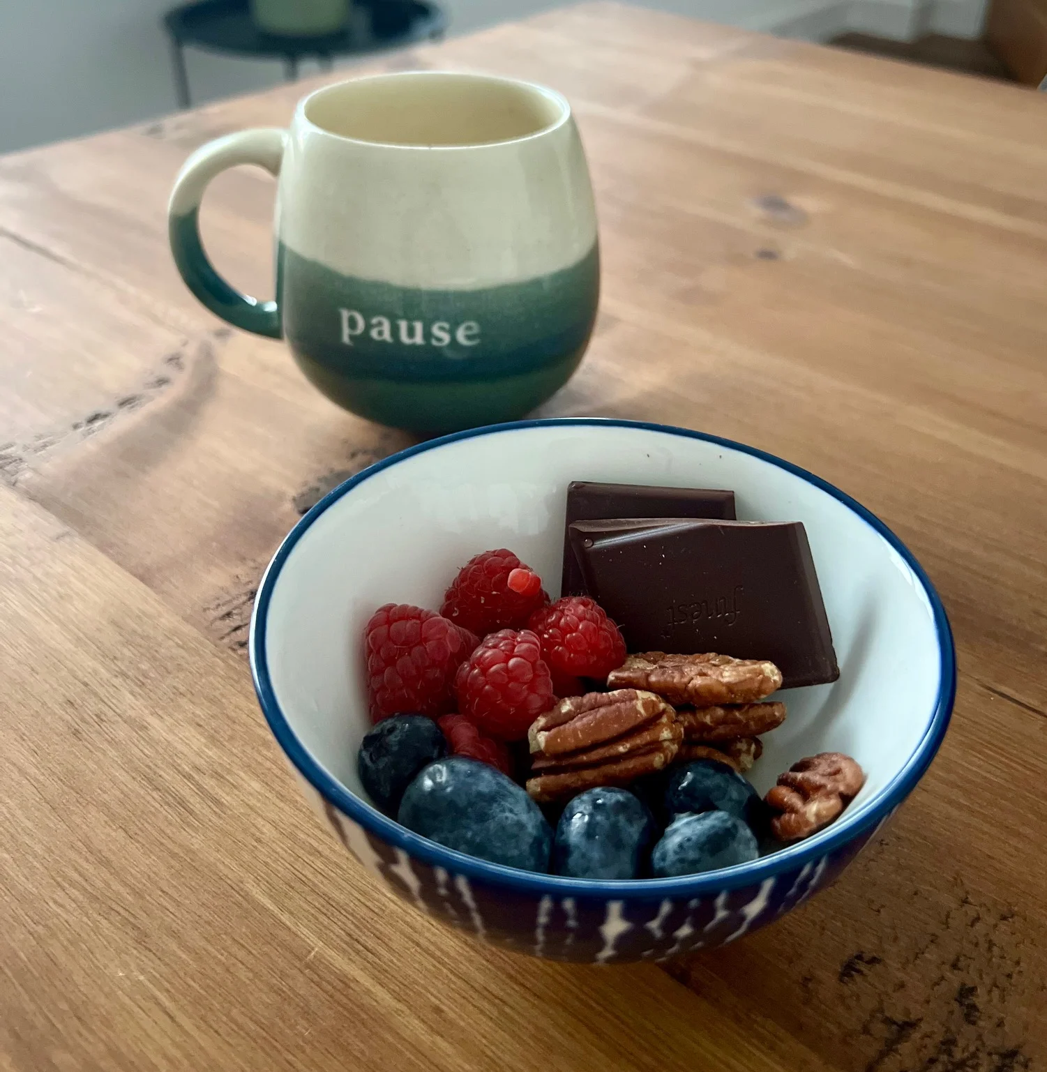 berrie-and-nut-mix